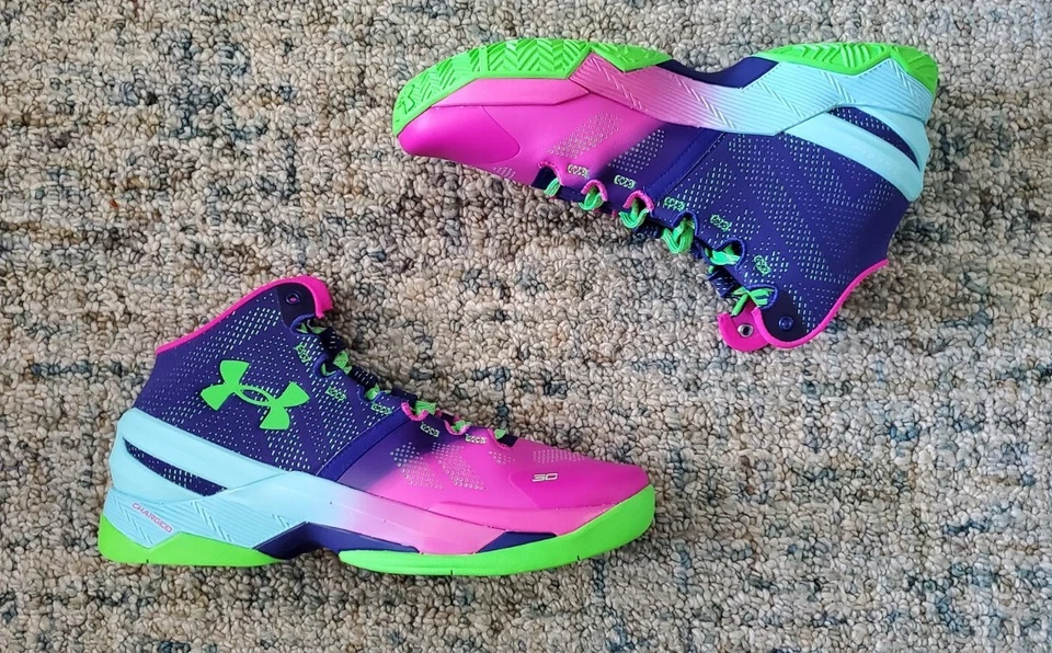 HOMENS 2023 UNDER ARMOUR UA STEPHEN CURRY 2 LUZES DO NORTE [3026052-600] 9,5 EUA - Imagem 1 de 1