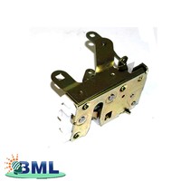 LAND ROVER DEFENDER 1983 TO 2006 LATCH REAR DOOR. PART- FQM100770