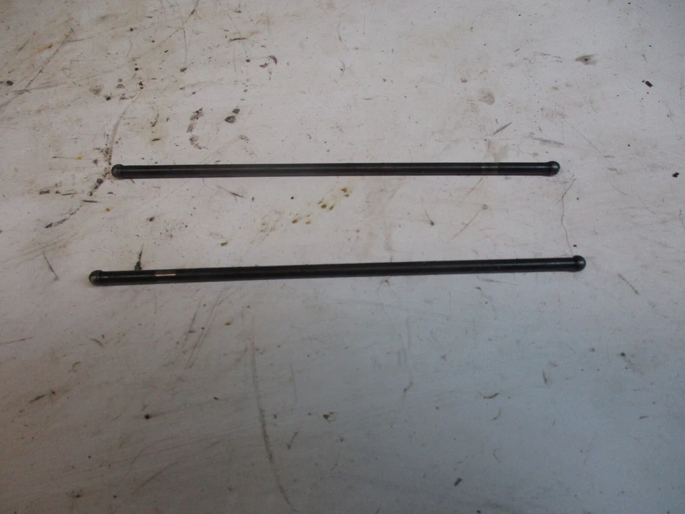 21" Self Propelled John Deere JX75 Push Mower Pair of Push Rods - Image 1 of 1
