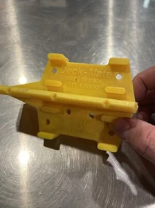 Herramienta de separación de tablero de cubierta Trex Deck Mate 1/4 y 3/8 pulgadas - Imagen 1 de 3