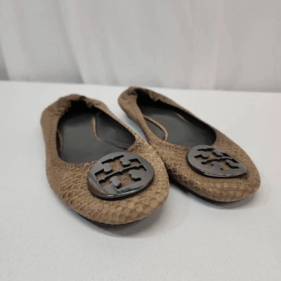 Pisos de ballet Reva de piel de serpiente marrón talla 6 Tory Burch Foto 1 de 4