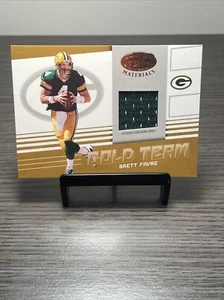04 Leaf Certified Materials Brett Favre Gold Team Jersey Green Bay Packers /150 - Bild 1 von 2