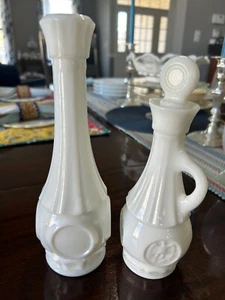 Vintage Wheaton Milk Glass Eagle Coin Medallion Cruet and 9” Matching Bud Vase - Picture 1 of 7