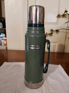 Stanley Coffee Thermos Vacuum Bottle Classic Stainless Steel Hammerton 1.1 Quart - Picture 1 of 4
