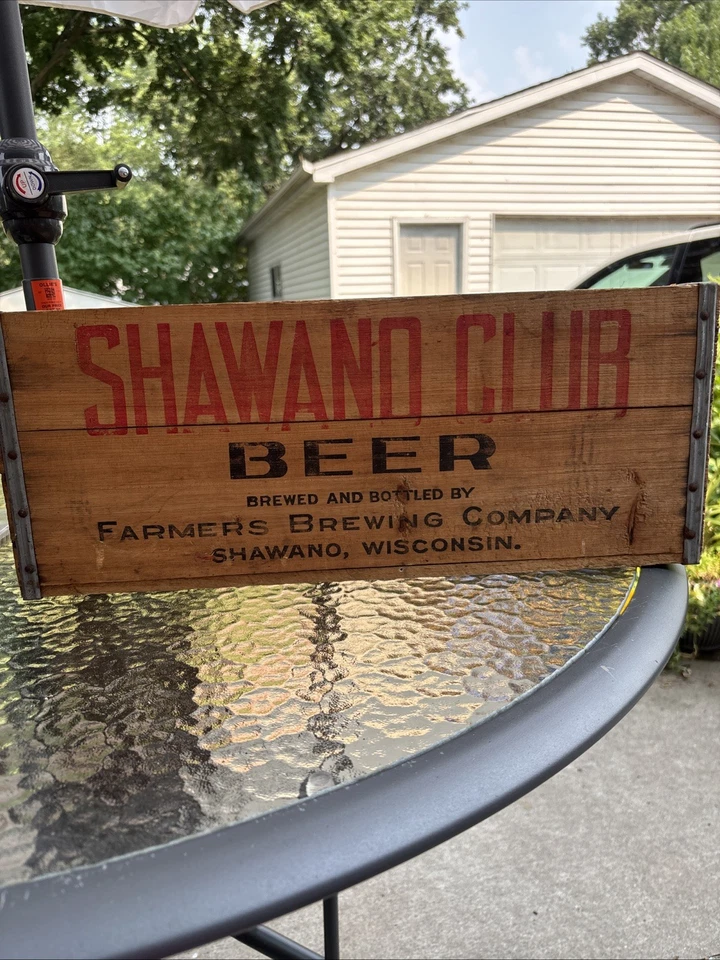 Shawano Club Wooden Beer Case, Farmers Brewing Company, Shawano Wisconsin  - Image 1 of 4
