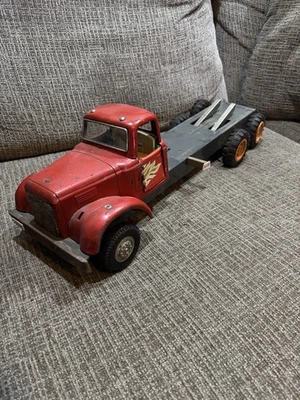 Camión de juguete vintage Japón Tin International 21” IH Foto 1 de 4