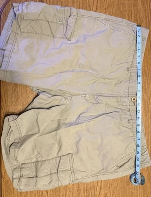 Tommy Bahama Shorts Men’s 2XL Beige Elastic Waist Cotton Drawstring Cargo - Image 1 of 4