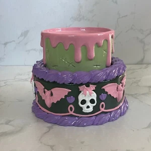 Nuevo Bath & Body Works Halloween Pastel Pedestal 3 Mechas Candelabro Calavera Murciélago - Imagen 1 de 6