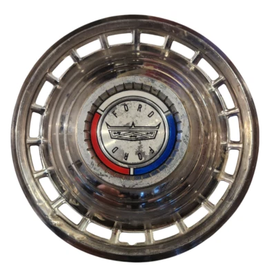 1963 Ford Galaxie 500 Hubcap Vintage 14 " Wheel Cover Collectable Useable - Image 1 of 4