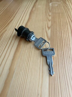 Guantera Cerradura Cilindro Volvo 240 244 242 245 Original NOS Foto 1 de 4