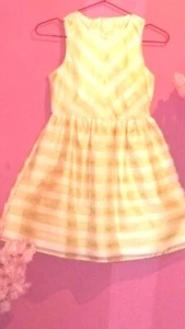 GIRLS ORGANZA STRIPED PLEATED YELLOW IVORY LINED DRESS ( SIZE 9-10 YEARS ) - Picture 1 of 1