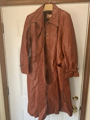Vintage Women’s Leather Trench Coat Size 18 - Image 1 of 4