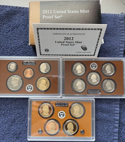 2012-S United States Mint Silver Proof Set Cover
