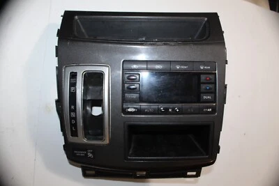 2011 to 2017 Nissan Quest Shifter Climate Control A/C  Panel Bezel Oem 7472R DG1 - Image 1 of 4