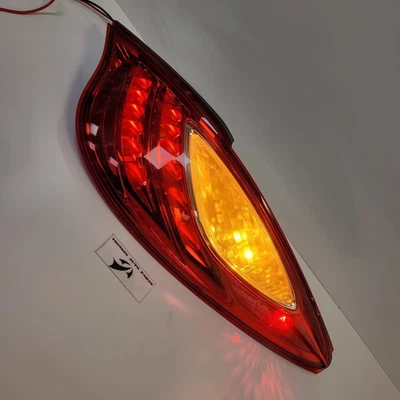 Luz trasera Toyota Solara Camry 2004-2008 lado del pasajero OEM *PROBADO* DEFECTUOSO Foto 1 de 4