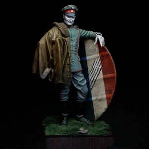 1/24 Resin Model Kit German Officer Pilot Vampire WW2 Unpainted - Picture 1 of 3