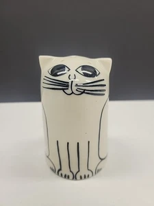 Karen Donleavy KD Signed Pottery Black & White Cat Salt OR Pepper Shaker - Picture 1 of 5