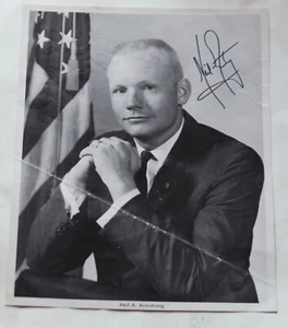 Autograph Neil Armstrong - Signed Poster - Bild 1 von 2
