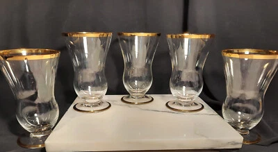 Juego de 5 vasos de postre de helado Parfait con patas recortadas en oro Foto 1 de 4