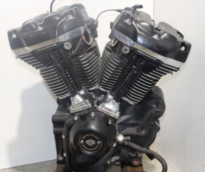 Harley-Davidson Touring Electra Street King Road 114 M8 2017-2023 motor Foto 1 de 4