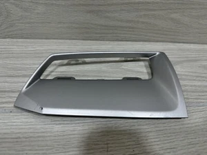 2020-2022 Audi Q7 front bumper insert trim 4M0807697A - Picture 1 of 8
