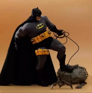 Batman Clothes Set & Accessories 1/12 for MEZ 6in Action Figure Model Customized - Picture 1 of 9