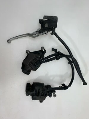 Yamaha FZ6R 2009 09-17 OEM SISTEMA DE FRENOS DELANTEROS CILINDRO MAESTRO JUEGO PAR PINZAS Foto 1 de 4