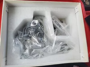 O.S. FS-120 Surpass E motore a quattro tempi #35530 NUOVO NOS - Foto 1 di 9