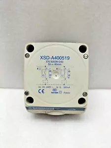 TELEMECANIQUE XSD-A400519 INDUCTIVE SENSOR - Picture 1 of 7