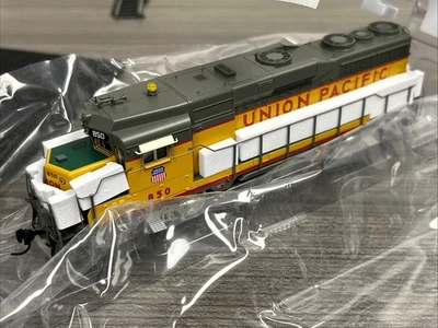 Broadway Limited HO #9582 EMD GP30 Locomotive Union Pacific #850 DCC Rdy NIB CC - Image 1 of 4