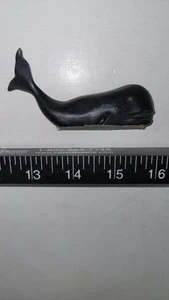 Vintage Whale Cast Iron 7.4 Oz. - Picture 1 of 10