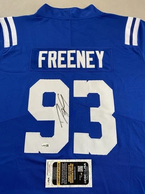 INDIANAPOLIS COLTS- DWIGHT FREENEY AUTOGRAPH NFL PLAYERS NIKE JERSEY JSA CI33480 - Image 1 of 4