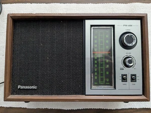 Panasonic RE-6286 AM/FM Radio Woodgrain Matsushita Japan - Picture 1 of 4