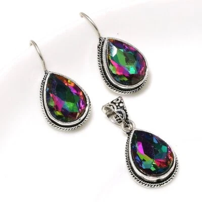 Juego de pendientes y colgantes hechos a mano de cuarzo místico enchapado en plata 925 de 25" Foto 1 de 3