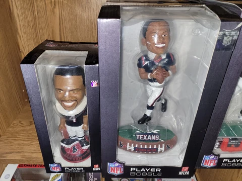 2pc lot Deshaun Watson bobblehead Football base/Big Head NIB Texans/Browns Cover