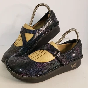 Alegria Womens Mary Jane Nursing Clogs Hook and Loop Day 726 Snake Skin Sz 38 - Picture 1 of 6