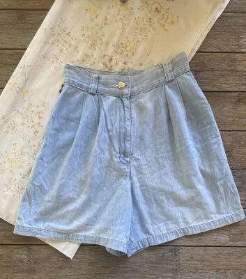 Bermudas de colección Moschino para damas 27 pulgadas tiro ultra alto años 80 hechas en Italia Foto 1 de 4