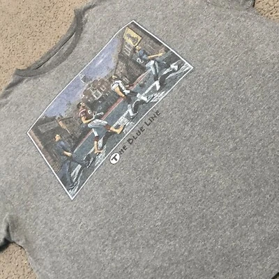 Camiseta The Blue Line Para Hombre 2XL Gris New England Patriots Boston Ropa Deportiva Foto 1 de 4