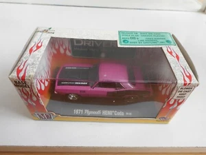 M2 Machines Drivers 1971 Plymouth Hemi Cuda in Pink on 1:64 in Box - Picture 1 of 2