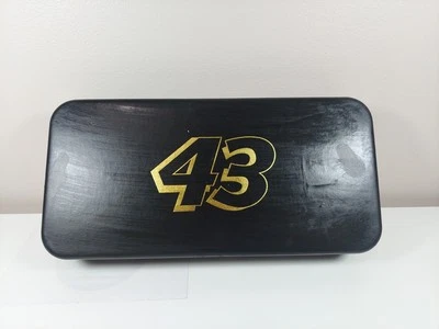 Juego de 2 coches Richard Petty 1970 Plymouth Superbird 1/43 1999 24K Racing Champions Foto 1 de 3