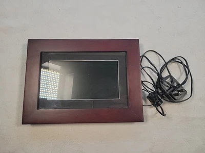 Omnitech 7 Inch Digital Photo Frame - Image 1 of 3