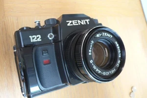 Zenit 122 35mm SLR Film Camera + Helios 44m 5 2/58 NICE WORKING - Picture 1 of 15