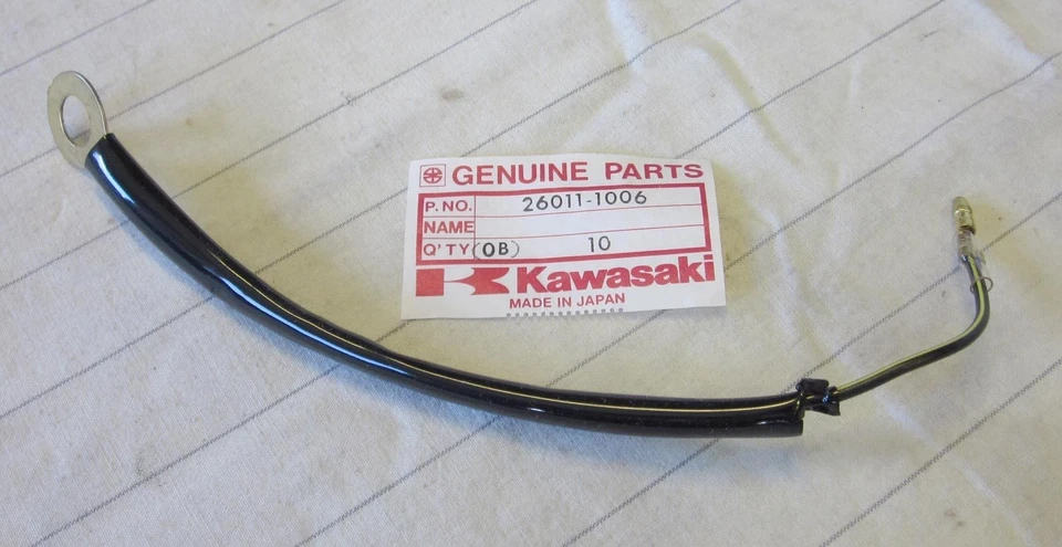 Kawasaki KZ750 N1 N2 Spectre 1982-1983 Lead Wire L=225 26011-1006 NOS - Image 1 of 1