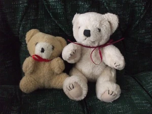 2 ositos de peluche, 1-7" articulados Wangs int. y 1 5" sin etiqueta - Imagen 1 de 4