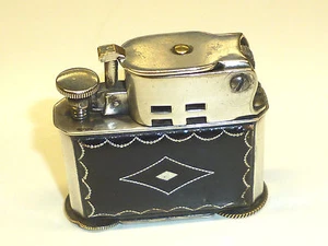 Quercia " Abdulla " Semi-Automatic più Leggero " Le Briquet De Luxe " - France- - Foto 1 di 1