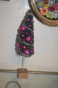 Bottle Brush christmas Trees 18.5 inch hot pink - Picture 1 of 4