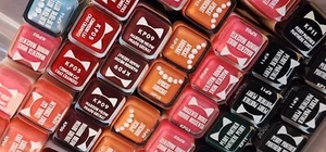 CoverGirl Perry Rossetto Katy Kat Formula Colore Perla Opaco Tonalità Sigillato a Scelta - Foto 1 di 35