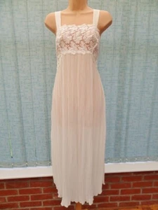 A43A VTG ST MICHAEL CREAM SHEER LACE PLEAT CHIFFON 70'S NIGHTDRESS NIGHTIE M 12 - Picture 1 of 10