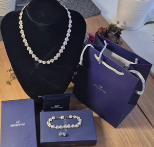 Ariana Grande Swarovski White Heart Set – Necklace Bracelet Earrings - Picture 1 of 23