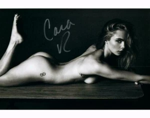 Cara Jocelyn Delevingne Autógrafo Carnaval Fila Autógrafo Chanel Pan Valerian - Imagen 1 de 1